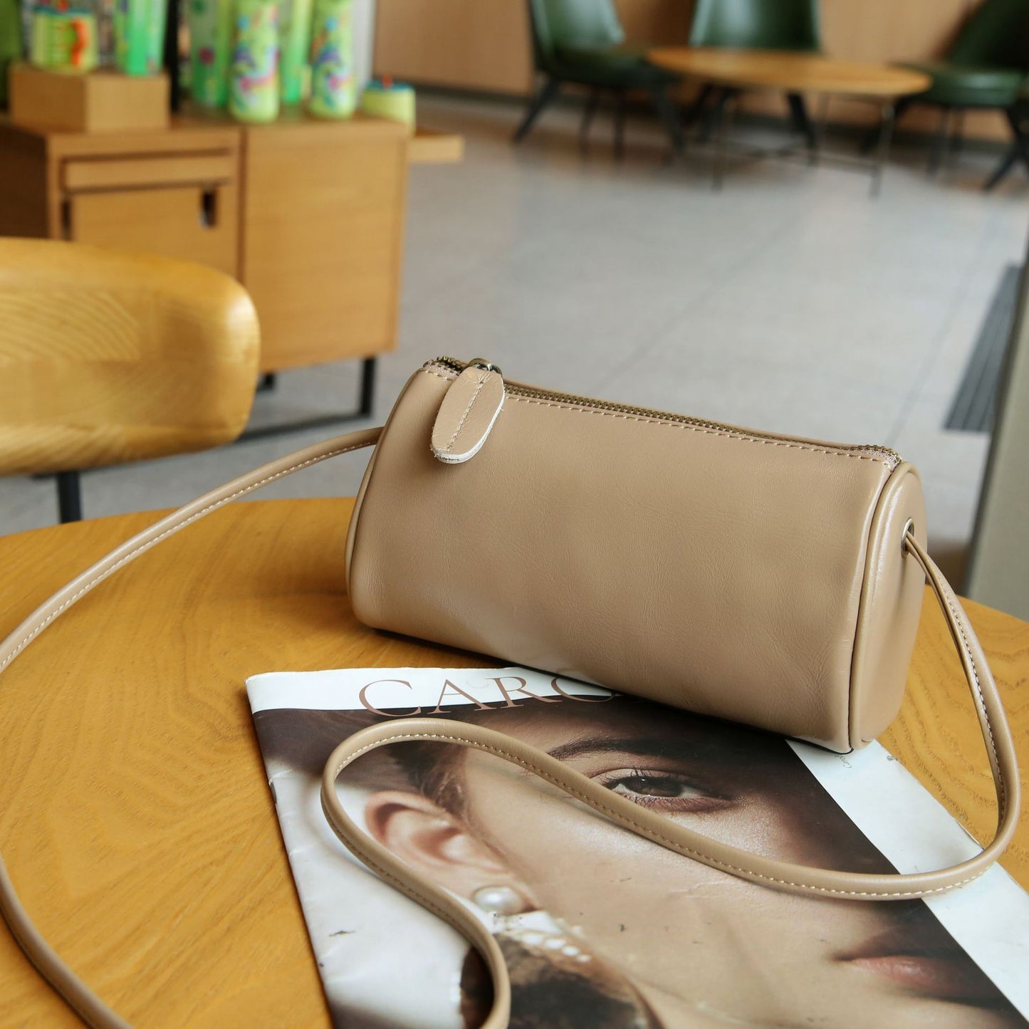 Women's Vegetable Tanned Fashionable Summer Top Layer Shoulder Bags