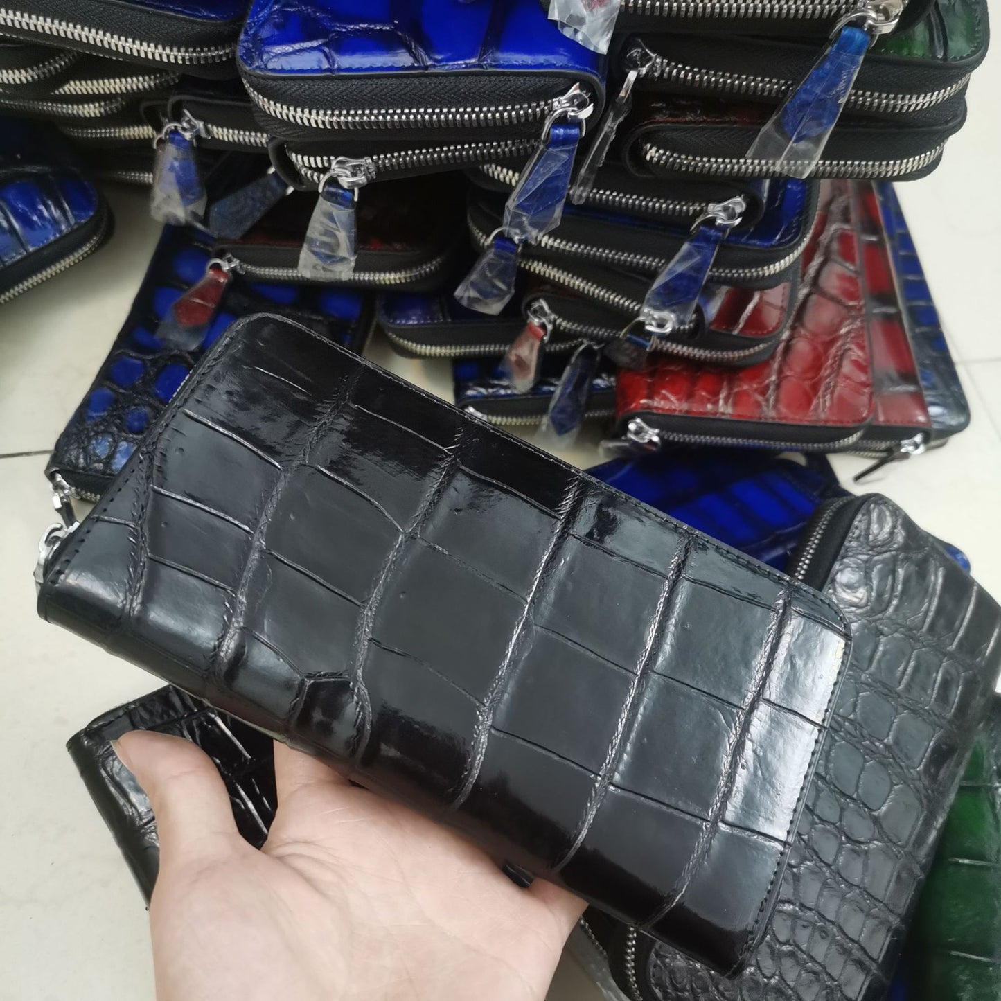 Men's Siamese Crocodile Fish Skin Fashion Trendy Clutch Long Men's Handbags