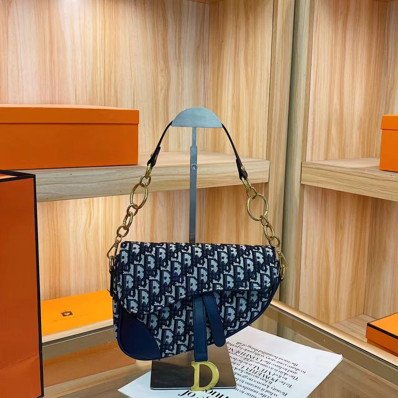 Women's Underarm Trendy Vintage Saddle Portable Embroidery Crossbody Bags