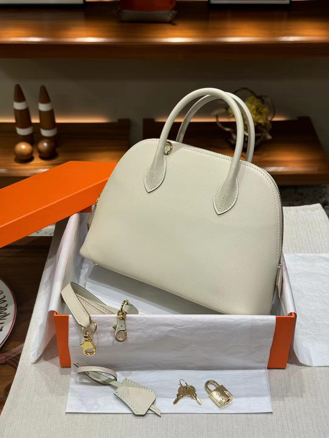 Women's Genuine Leather Shell Bowling Palm Grain Bags