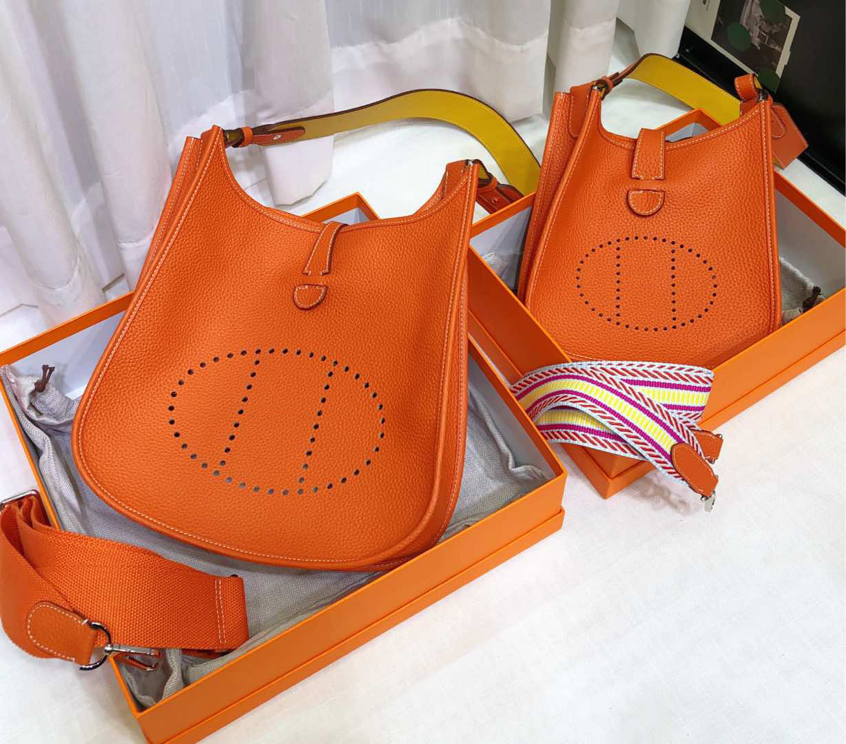 Pretty Classy Layer Cowhide Leather Versatile Bags