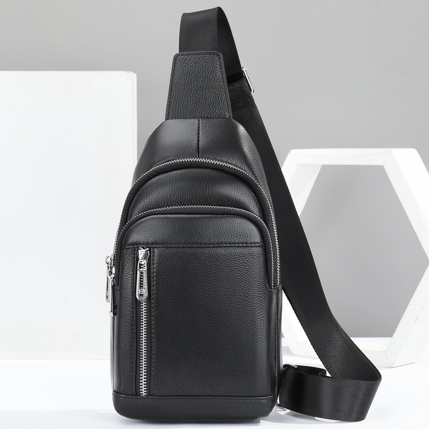 Men's Attractive Fashion Leather Trendy Motorcycle Men's Chest Bags