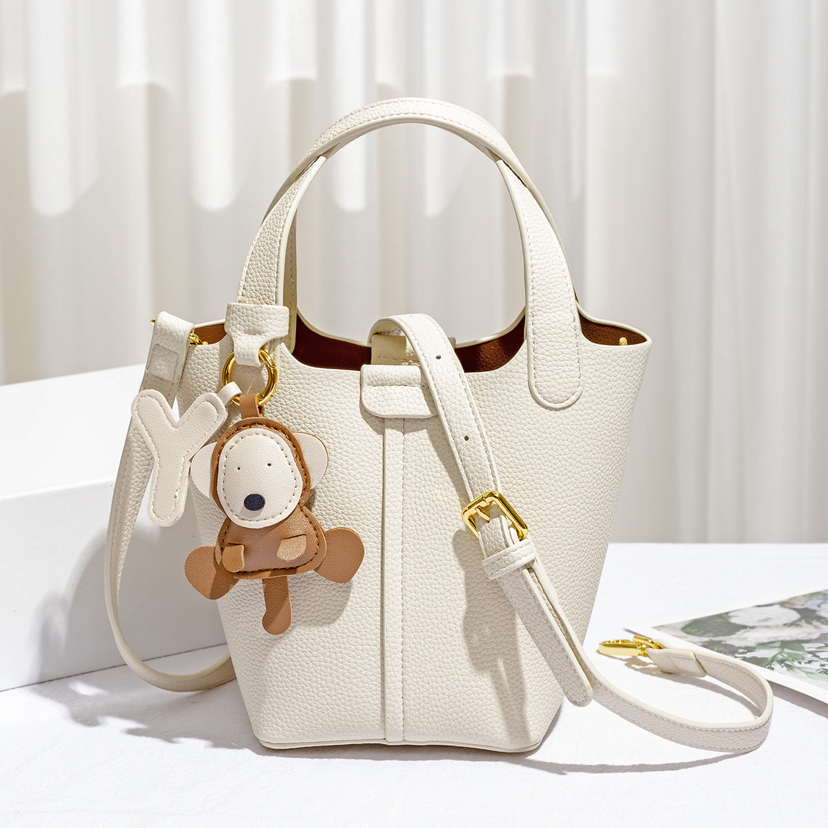 Women's High Sense Vegetable Basket Cowhide Texture Shoulder Bags