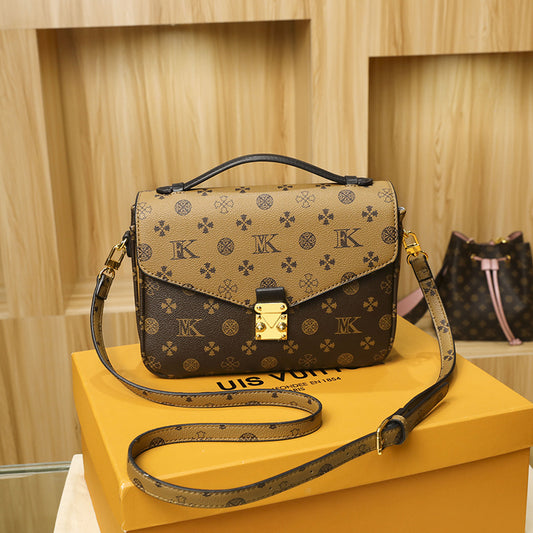 Women's Advanced Texture Western Style Printed Winter Shoulder Bags