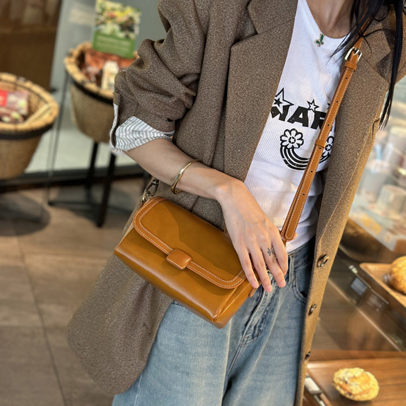 Comfortable Women's Pretty New High-grade Retro Shoulder Bags