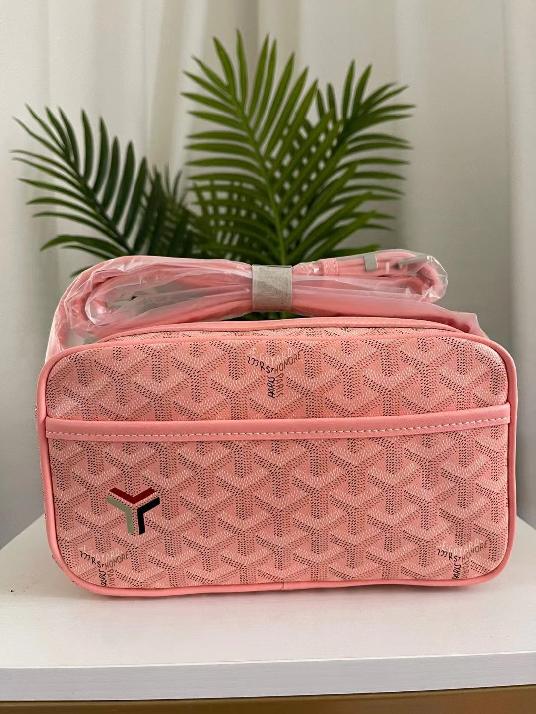 With Leather Strap Dog Teeth Classic Bags