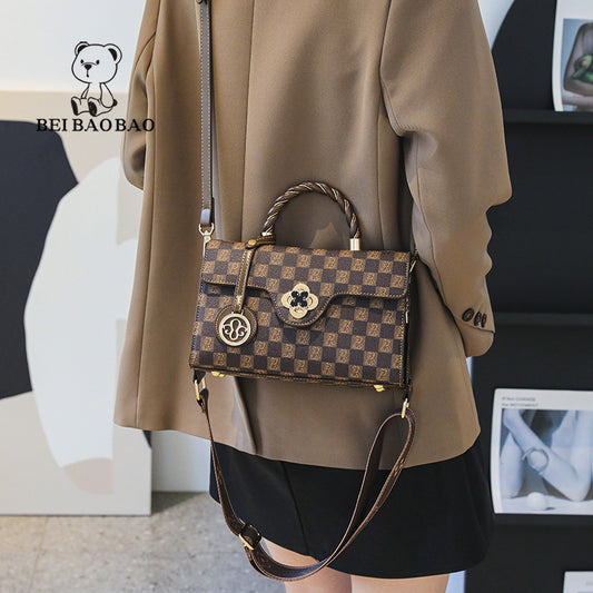 Women's Slouchy Trendy Source Pouch Fashion Crossbody Bags