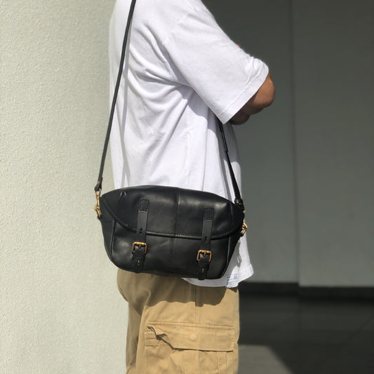 Women's & Men's & First Layer Leather Vintage American Men's Messenger Bags