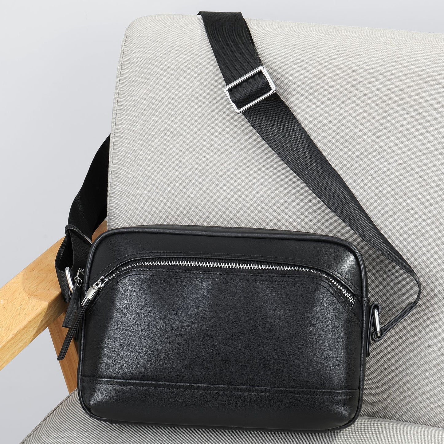 Men's Soft Leather Boutique First Layer Cowhide Men's Shoulder Bags