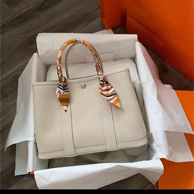 Women's Fashion Large Capacity Portable Commuter Litchi Shoulder Bags