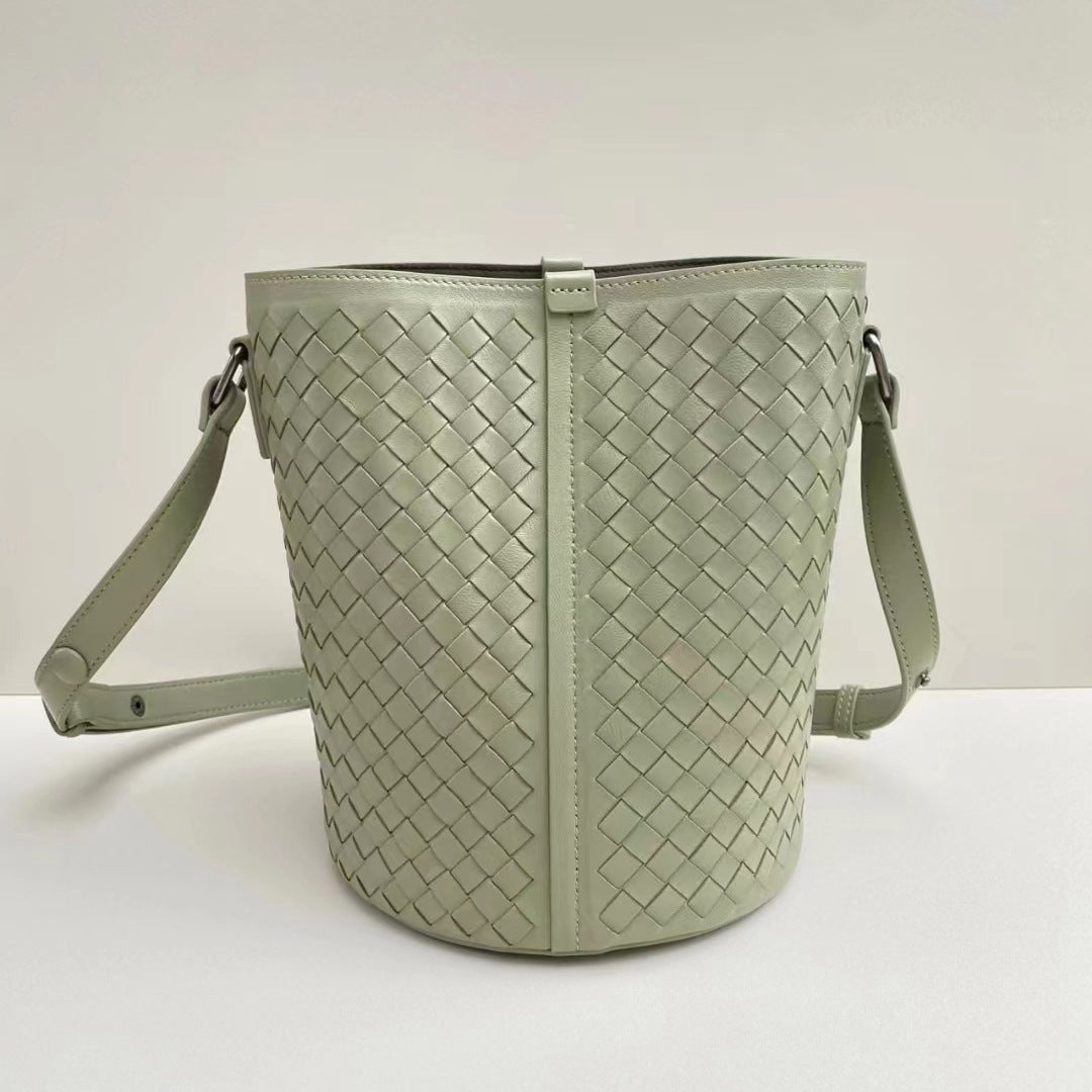 Women's Sheepskin Hand-woven Niche High-grade For Shoulder Bags