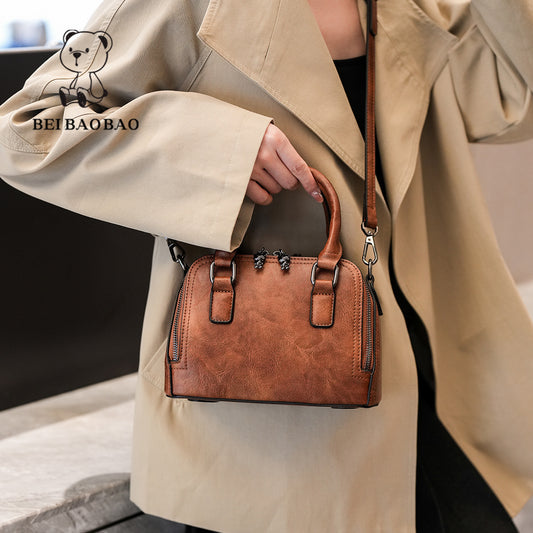 Source Retro Textured Street City Leisure Shoulder Bags
