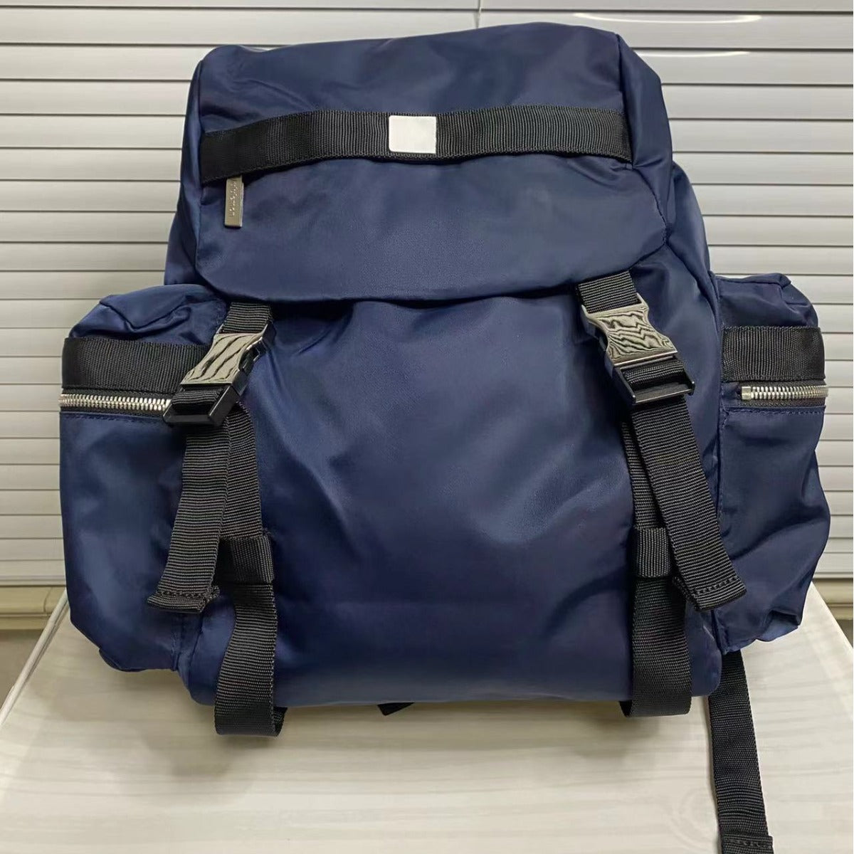 Women's Yoga Simple Fashion High-grade Nylon Material Lightweight Backpacks
