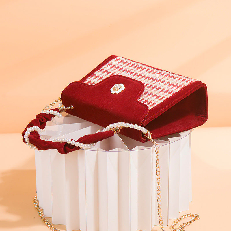 Women's Red Bride Wedding High-grade Chain Camellia Handbags