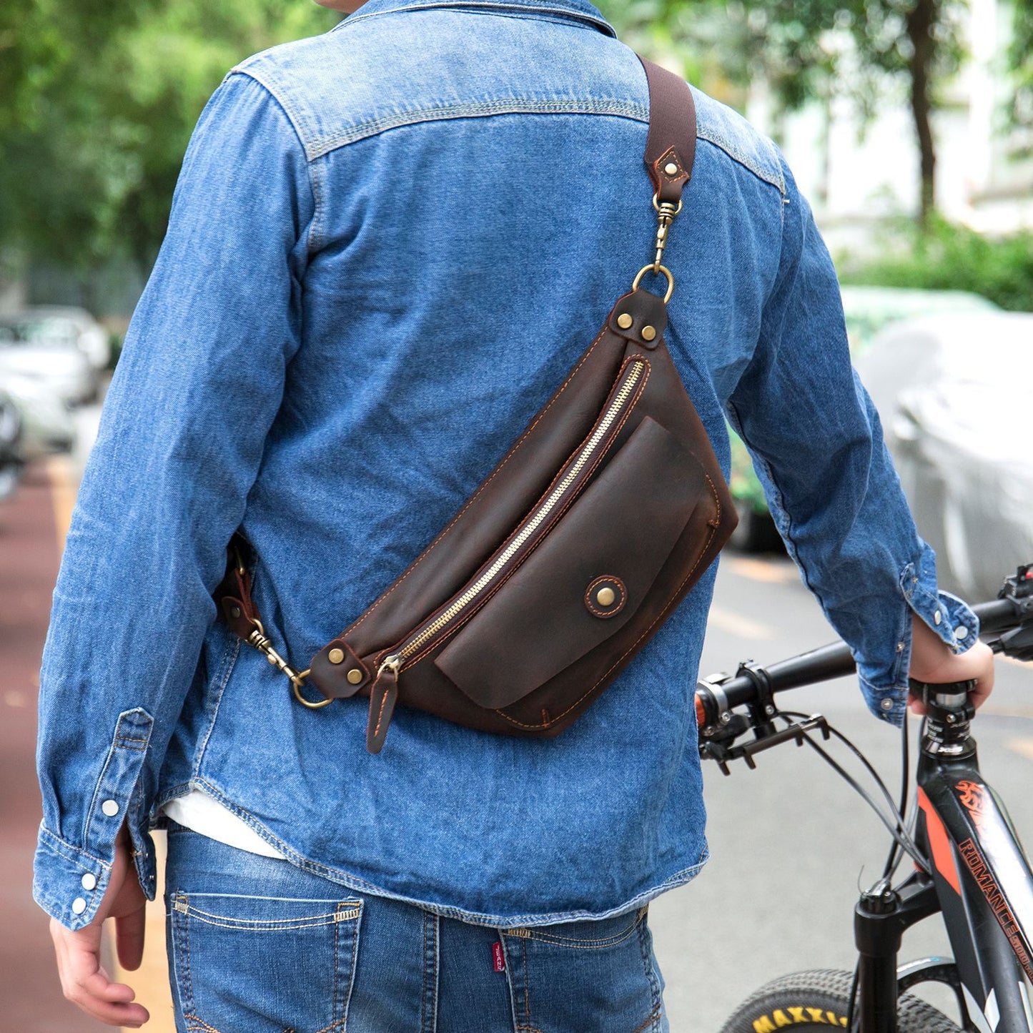 Men's Crazy Horse Leather Genuine Motorcycle Retro Men's Chest Bags
