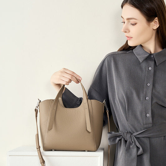 Women's Genuine Leather Commuter Send Mother High-grade Crossbody Bags