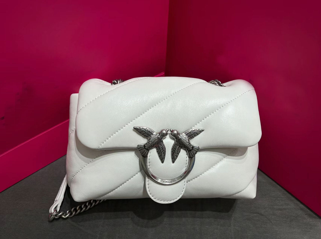 Women's Sheepskin High Quality Swallow Puff Pillow Crossbody Bags