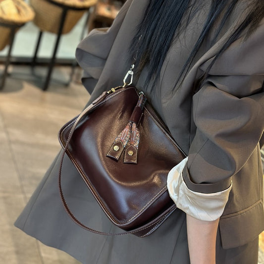 Women's High-grade French Stick Underarm Large Capacity Small Square Bags