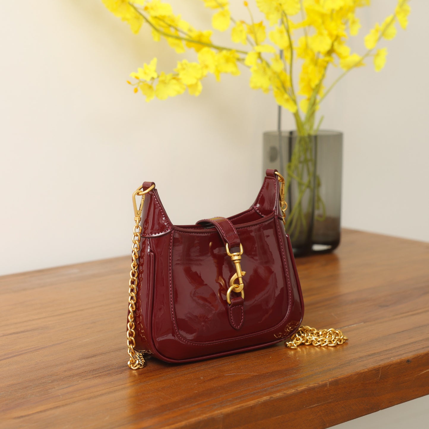 Women's Fashion Summer Fashionable Stylish Chain Commuter Bucket Bags