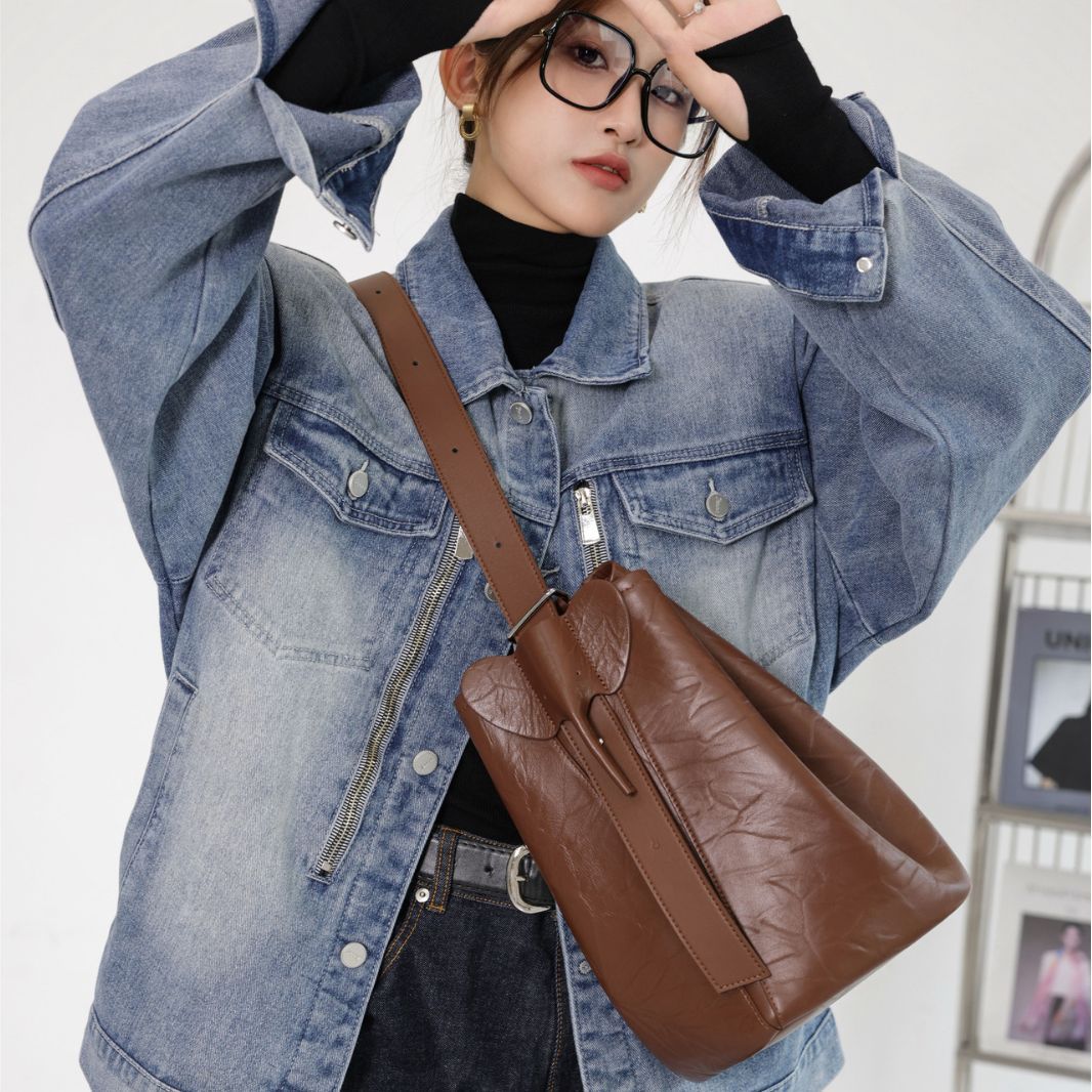 Women's Top Layer Cowhide Soft Leather Niche Large Handbags