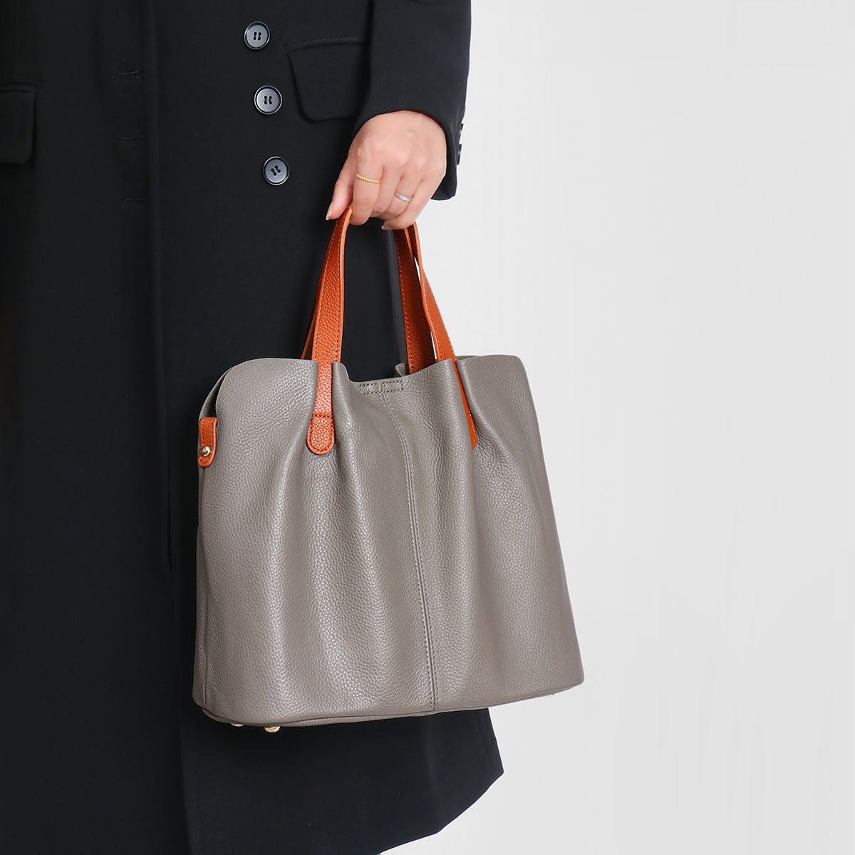 Women's Commuter Large Capacity High-grade Portable Underarm Tote Bags