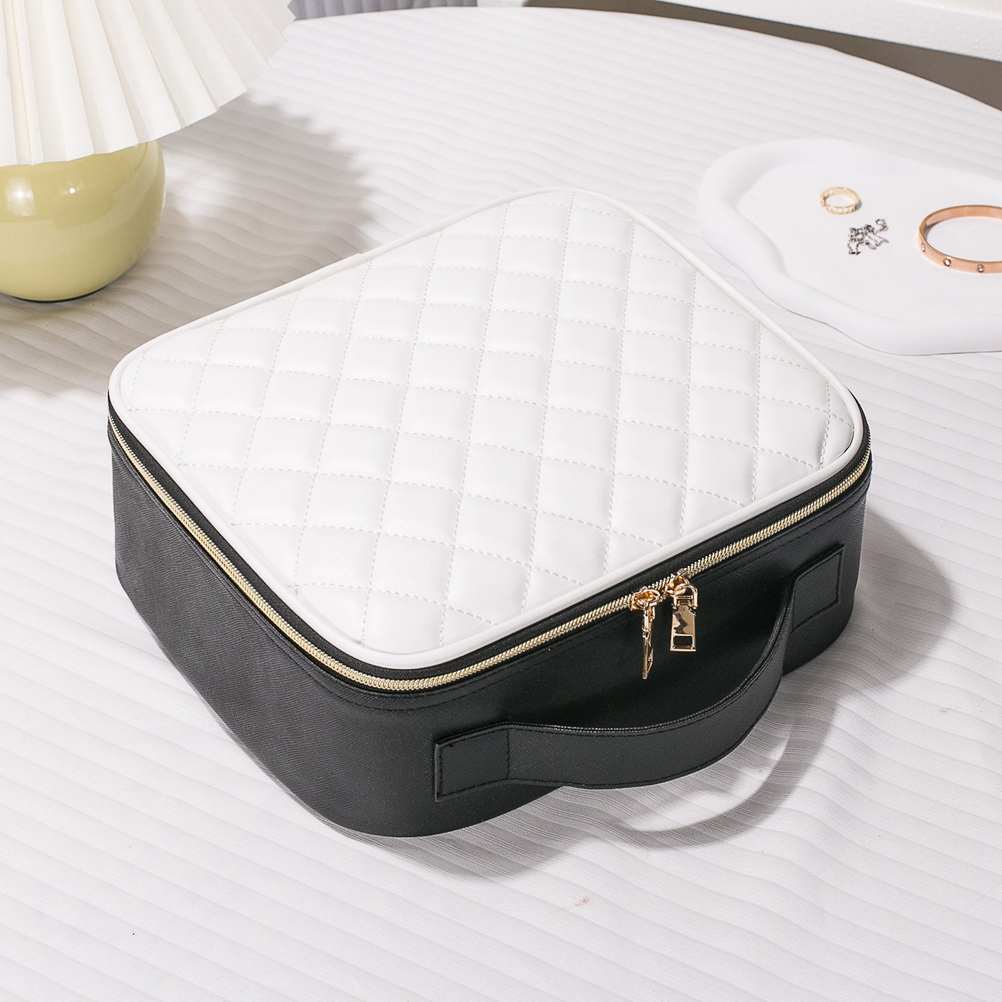Light Large Capacity High Sense Size Diamond Cosmetic Bags