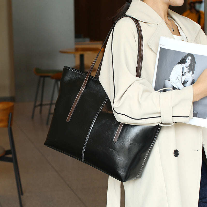Women's Contrast Color Commuter Large Capacity Retro Bags