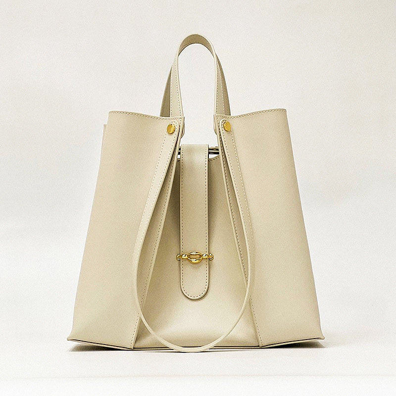 Women's Niche Cowhide Commuter Leather Large Capacity Tote Bags