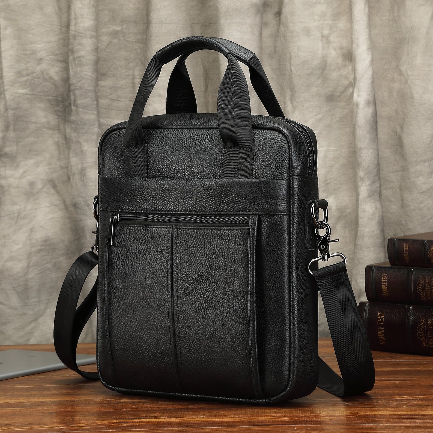 Men's Business Trip One Leather Vertical Large Men's Messenger Bags