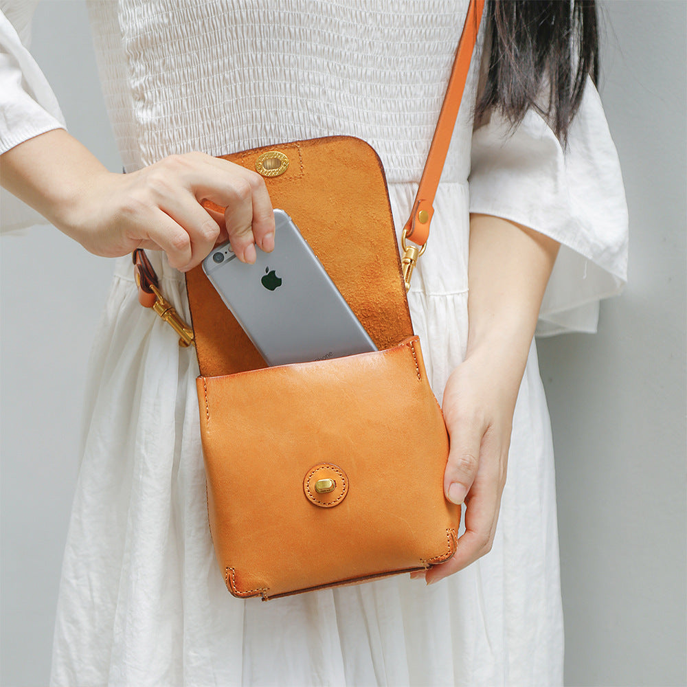 Women's Genuine Leather Retro Stylish Simple Versatile Shoulder Bags