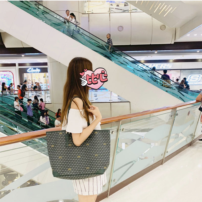 Women's Portable Commuter Waterproof Beach Shopping Dumpling Tote Bags