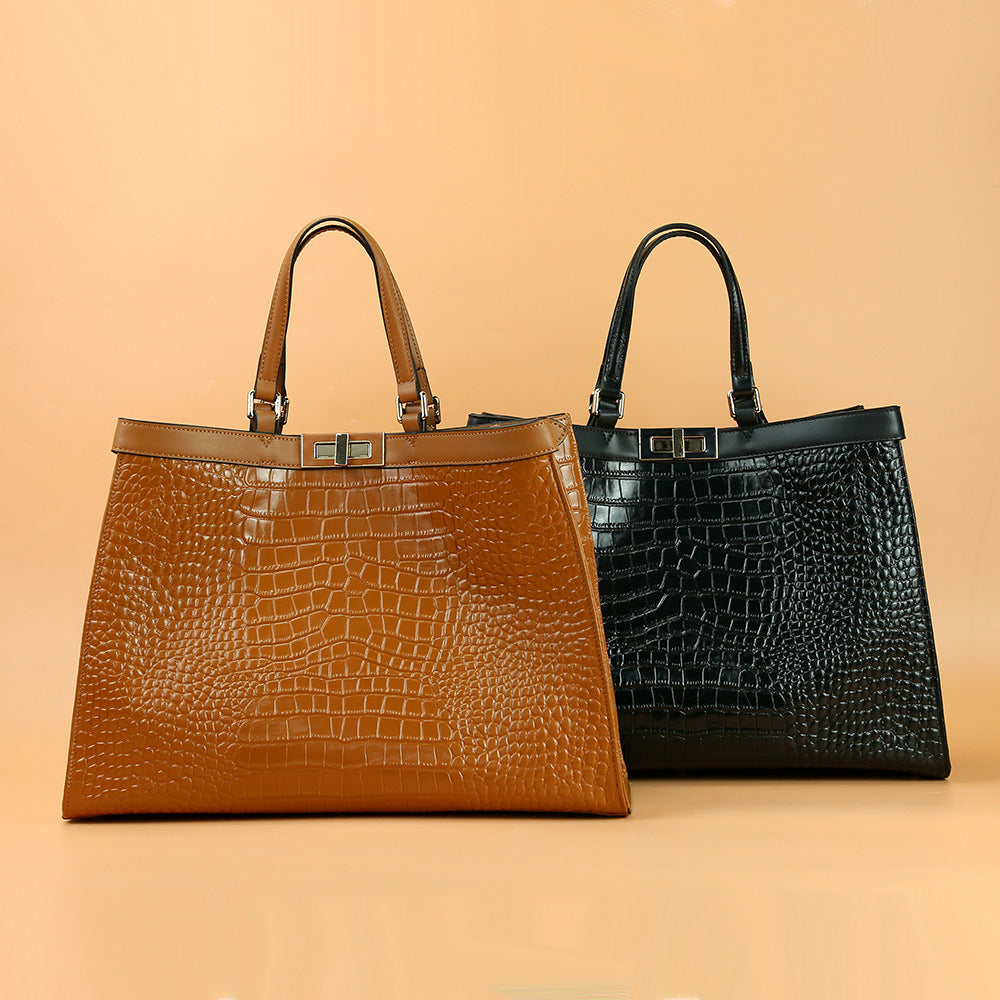 Women's Layer Cowhide Portable Large Capacity Commuting Handbags