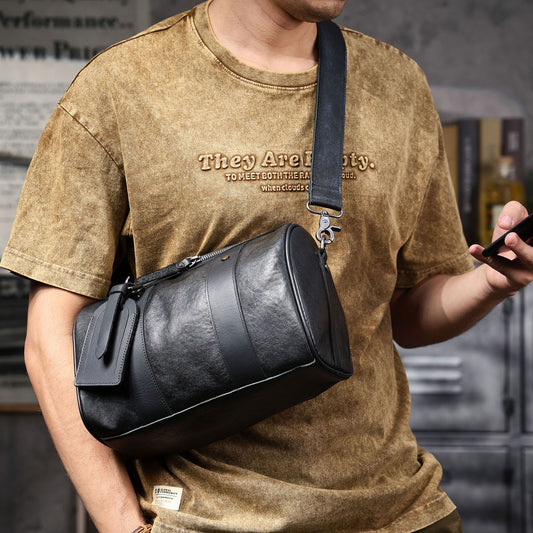 Men's Leather Simple Handmade First Layer Vegetable Men's Messenger Bags