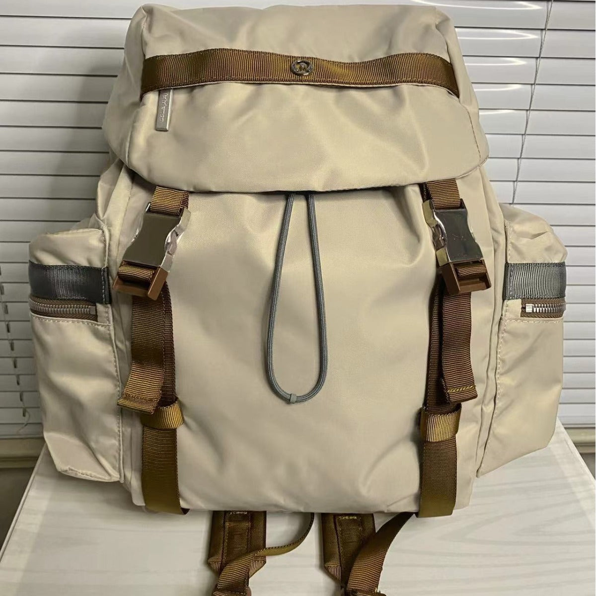 Women's Yoga Simple Fashion High-grade Nylon Material Lightweight Backpacks
