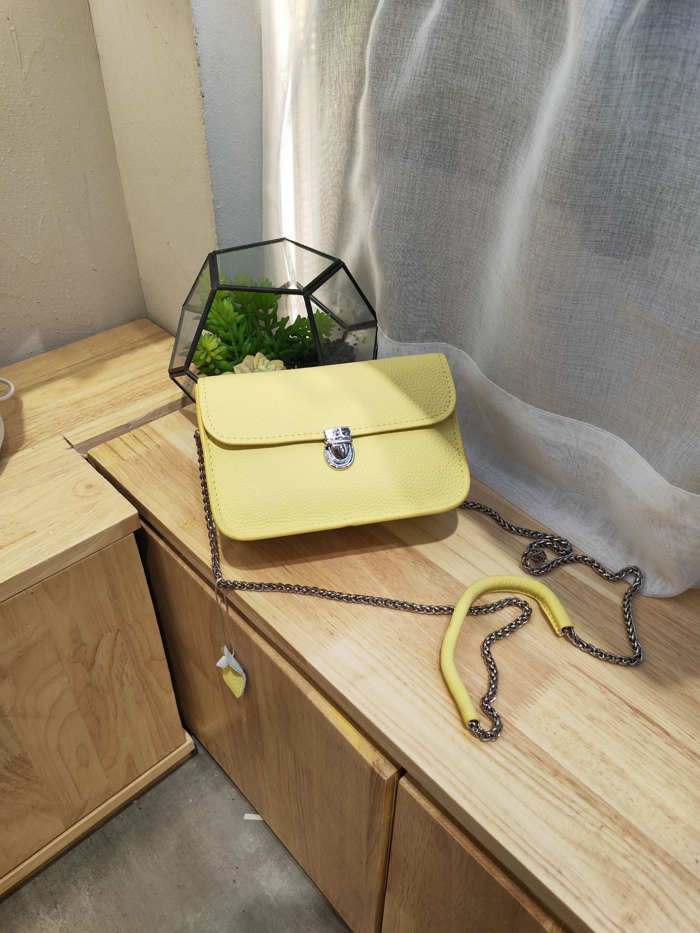 Women's Lychee Pattern Fashion Top Layer Cowhide Shoulder Bags