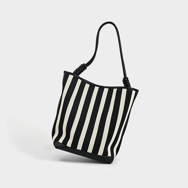 Women's Large Capacity Elastic Woven Cloth Mother Commuter Bucket Bags