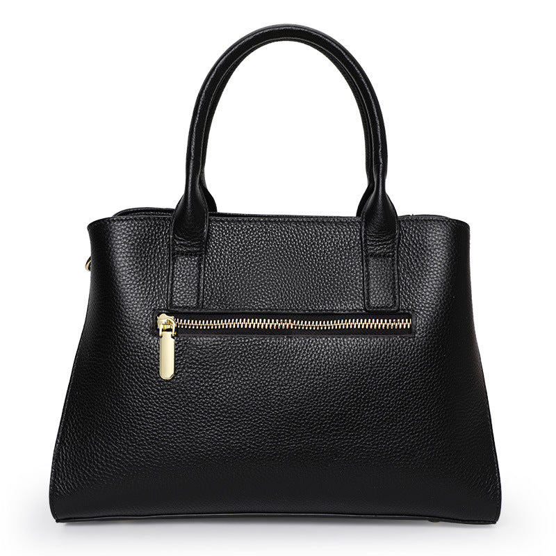 Women's Layer Cowhide Fashion Commuter Crocodile Pattern Handbags