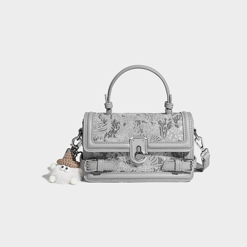 High-grade Moonlight Treasure Box Embroidery Commuter Small Square Bags