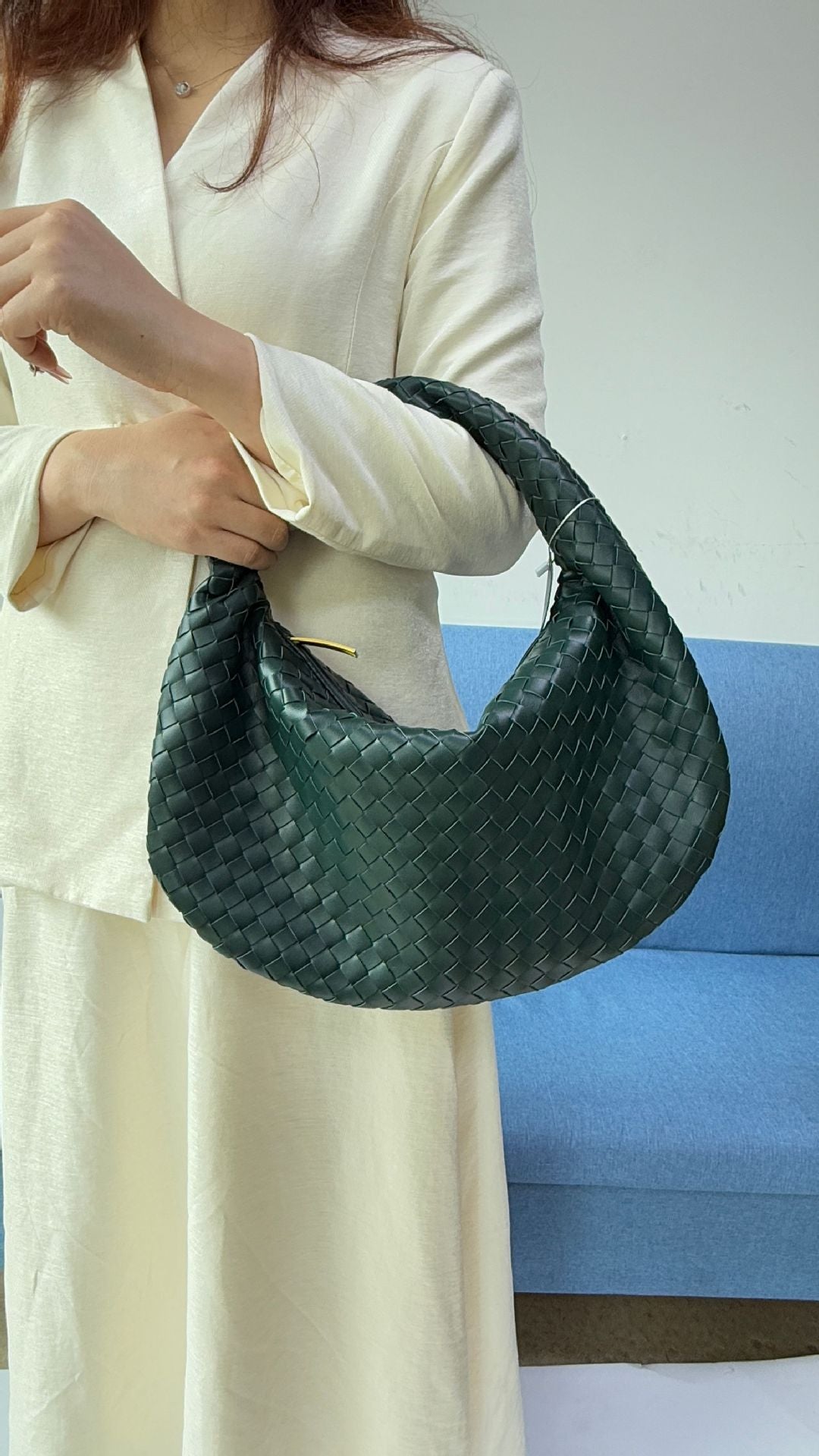 Women's High-grade Woven Stylish Underarm Large Capacity Tote Bags