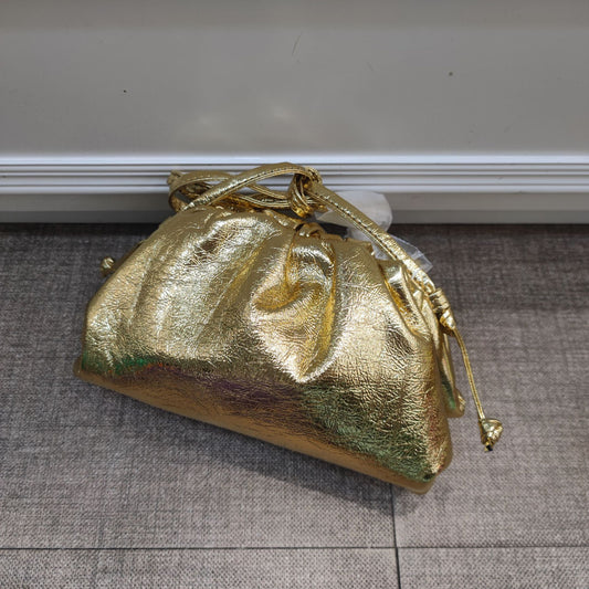 Women's Cloud Size Korean Style Pleated Clip Bags