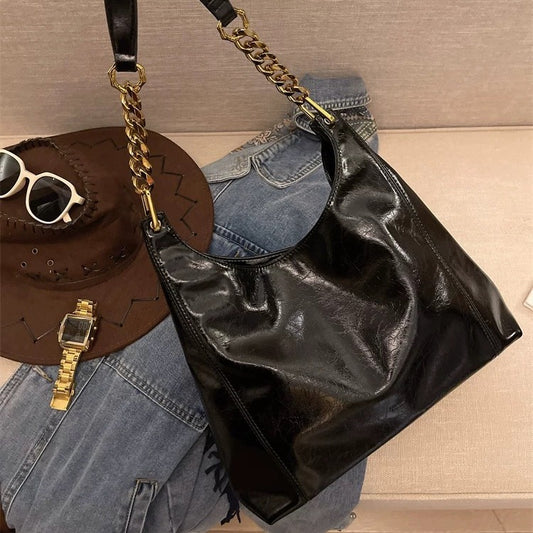 Women's Large Capacity Simple Leisure Chain Retro Crossbody Bags