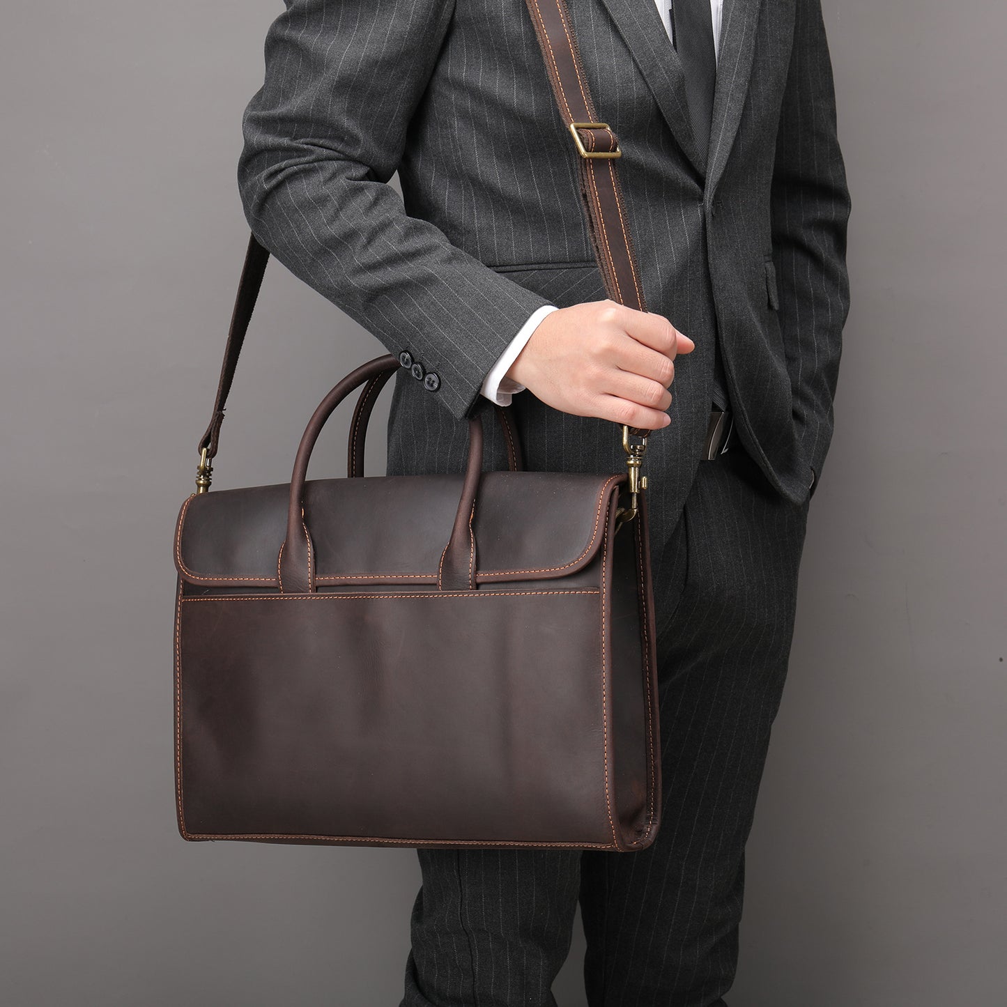 Men's Business Retro Style Fashion Cattlehide Leather Large Capacity Crazy Men's Briefcases