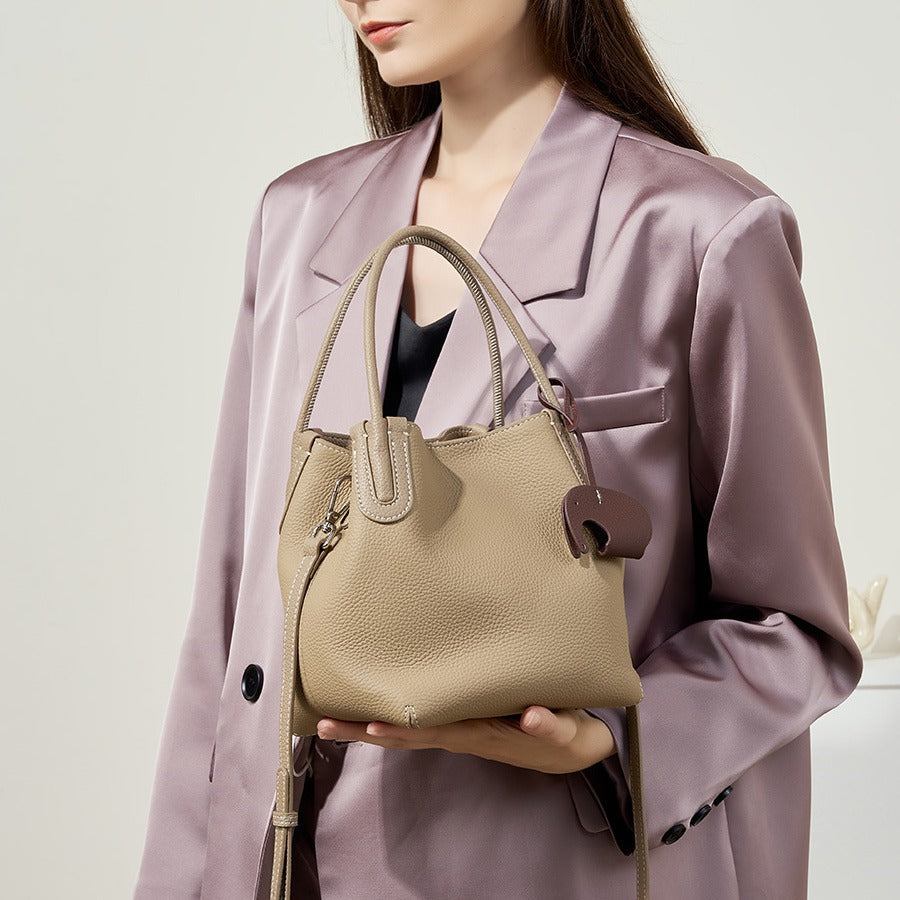 Niche Top Layer Cowhide Retro Portable Crossbody Bags
