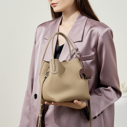 Niche Top Layer Cowhide Retro Portable Crossbody Bags