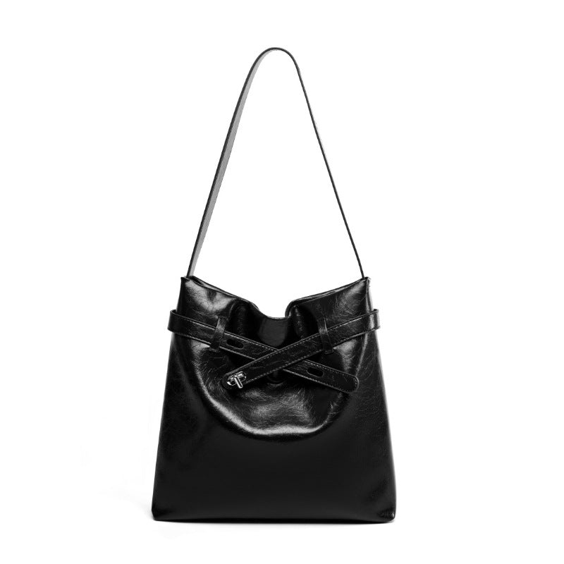 Women's Leather Oil Wax Large Capacity Commuter Crossbody Bags