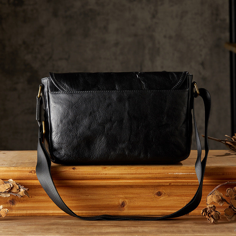 Men's Genuine Leather Retro First Layer Vegetable Tanning Men's Shoulder Bags