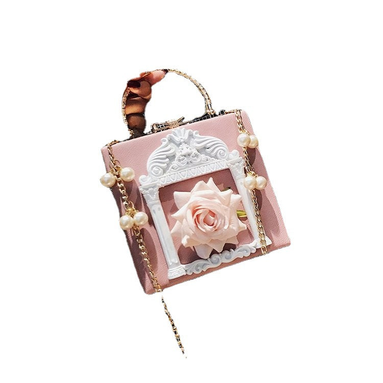 Women's Fashion Flower Box Shaping Chain Portable Handbags