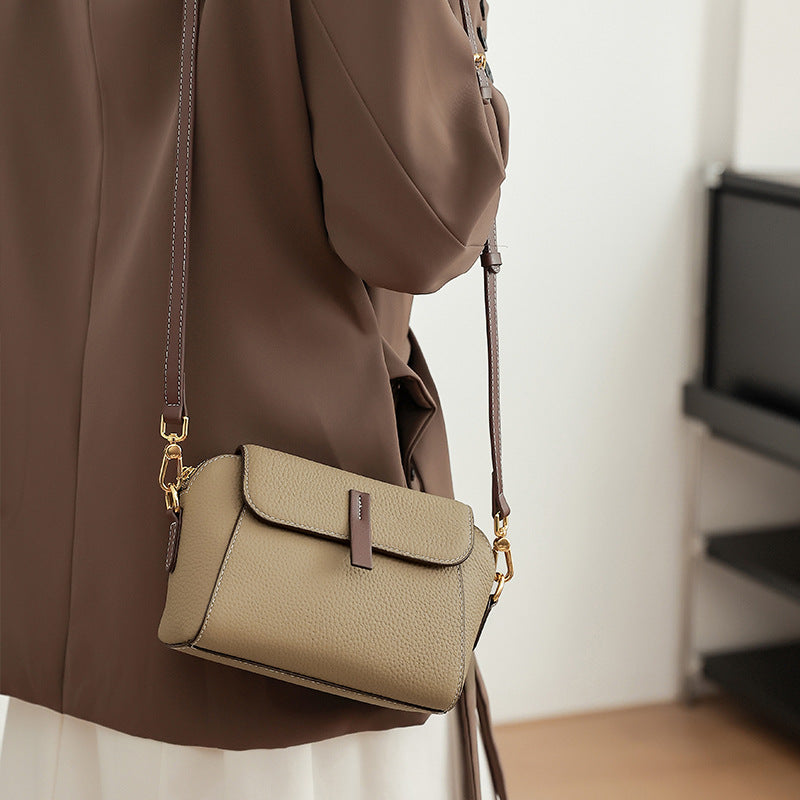 Women's Genuine Leather Fashionable High-grade Minority Light Crossbody Bags