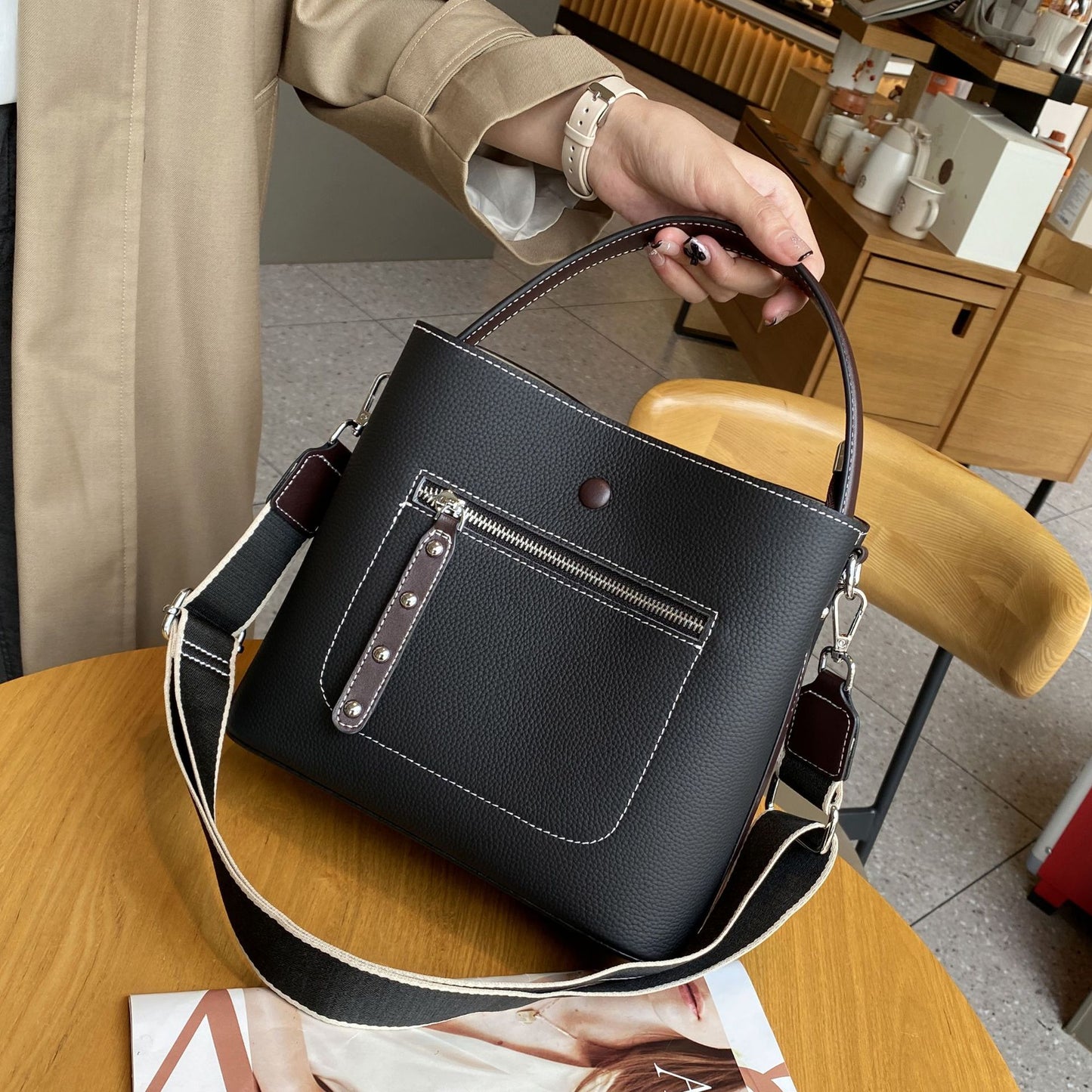 Women's First Layer Cowhide Lady's Fashion Large Shoulder Bags