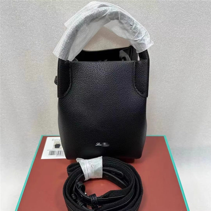 Women's Loro Lychee Pattern Cowhide Minimalist Vegetable Handbags